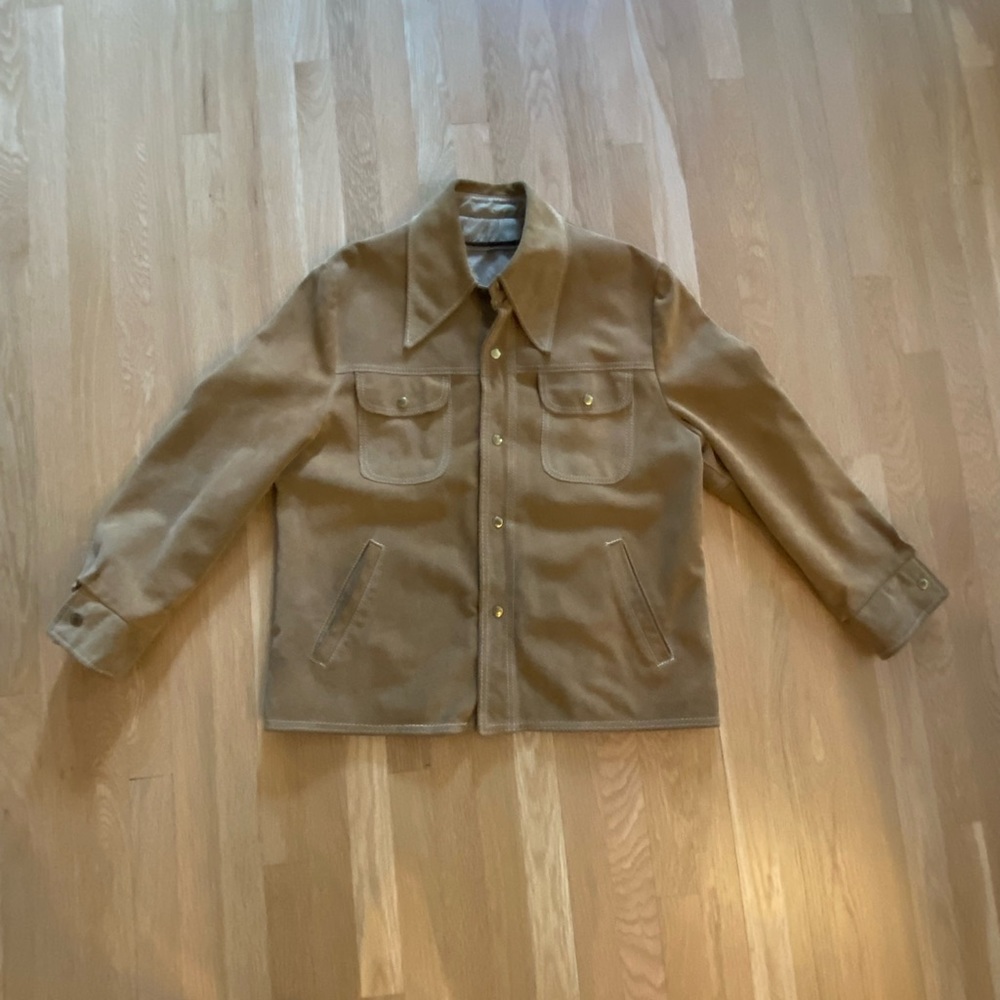 Vintage Mens Suede 70s Jacket w Snap Closures/ Large Collar / See Measurements